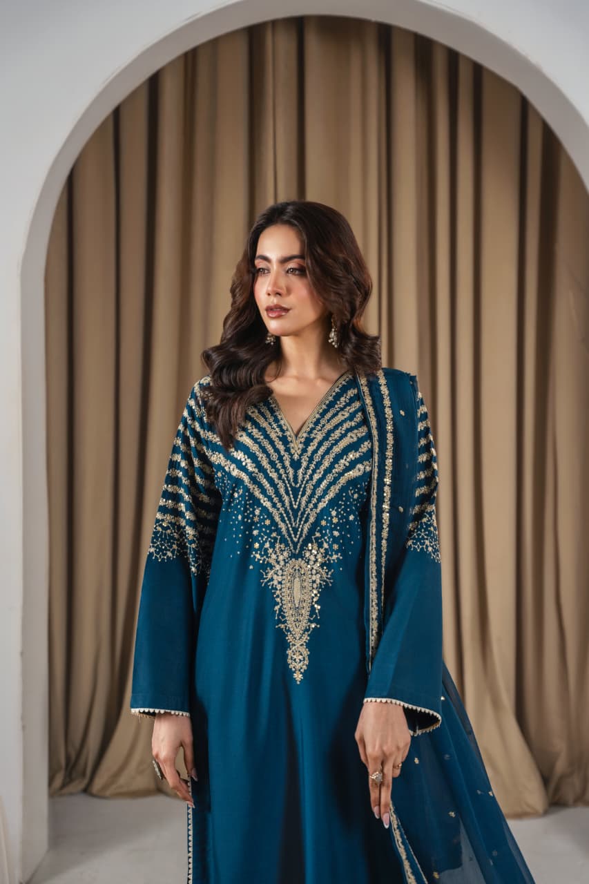 ZINC PEACOCK EMBROIDERED 3PC