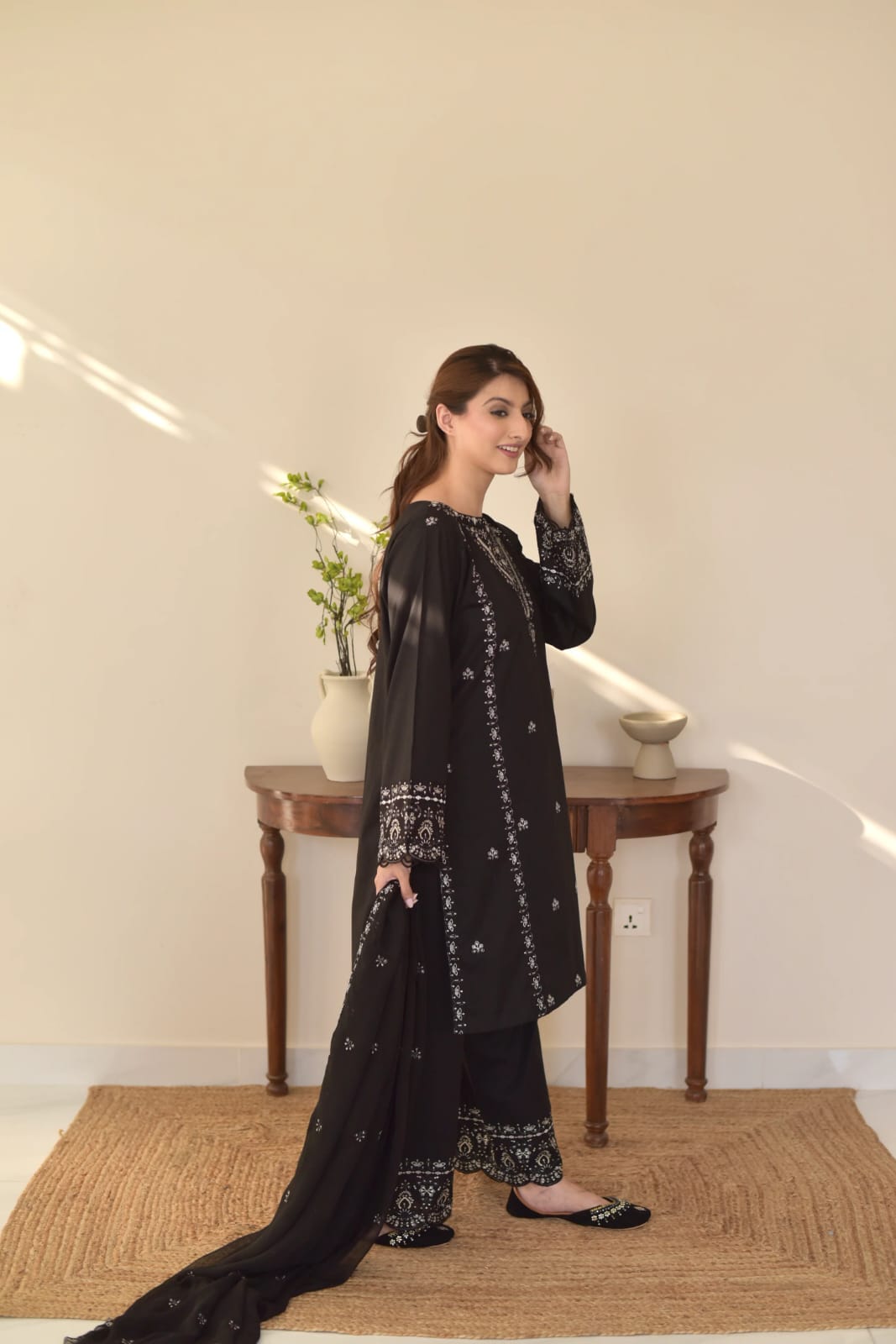 BAREEN EMBROIDERED 3PC