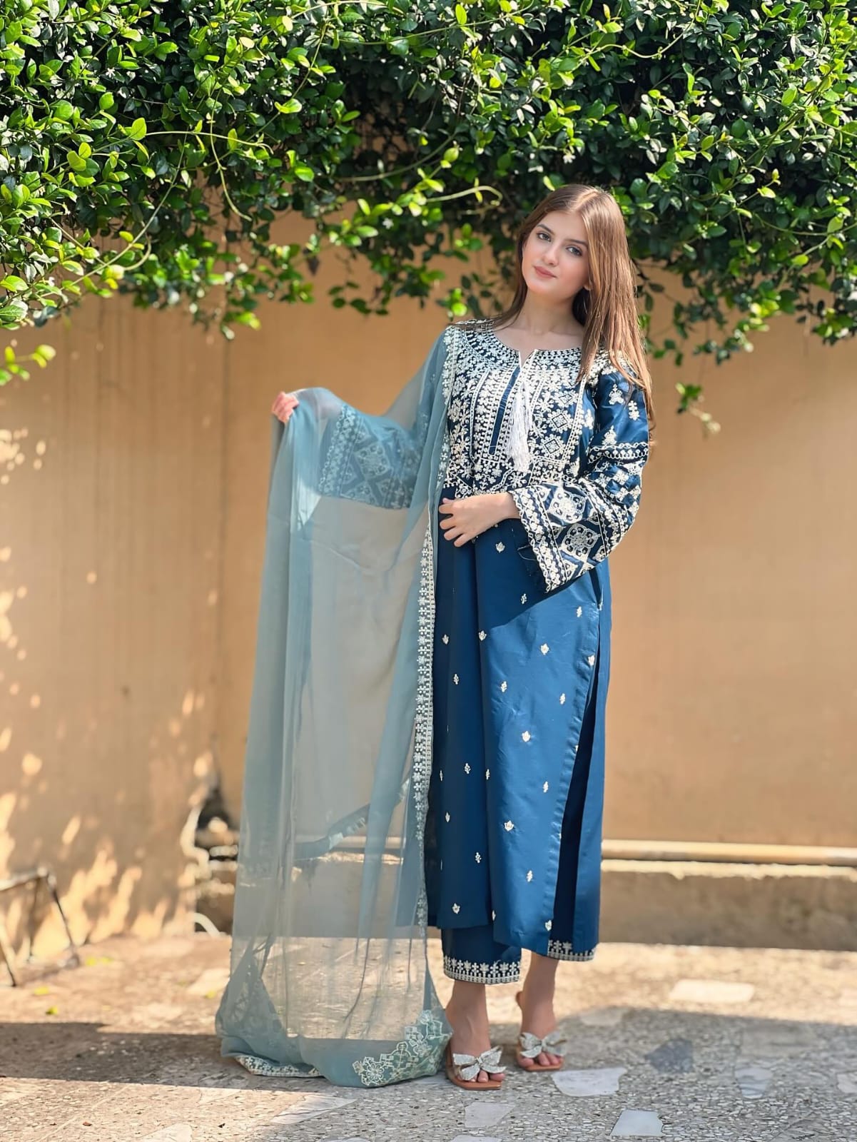 Zara – Premium Lawn 3PC Embroidered